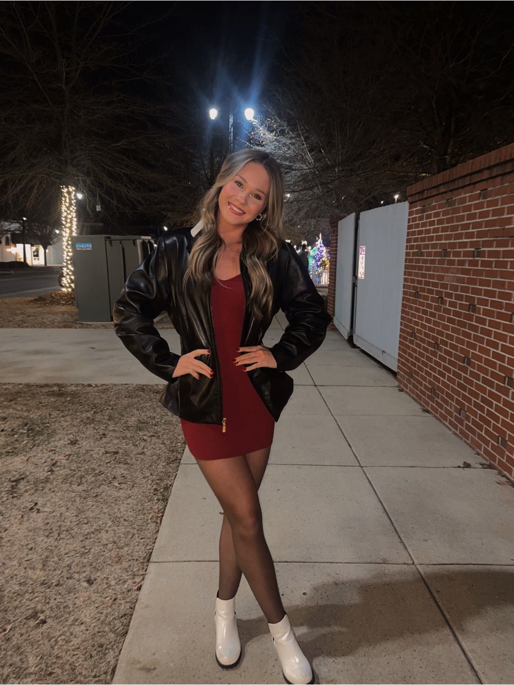 Lavish Red Ribbed Mini Bodycon Dress - Picture 3 of 3